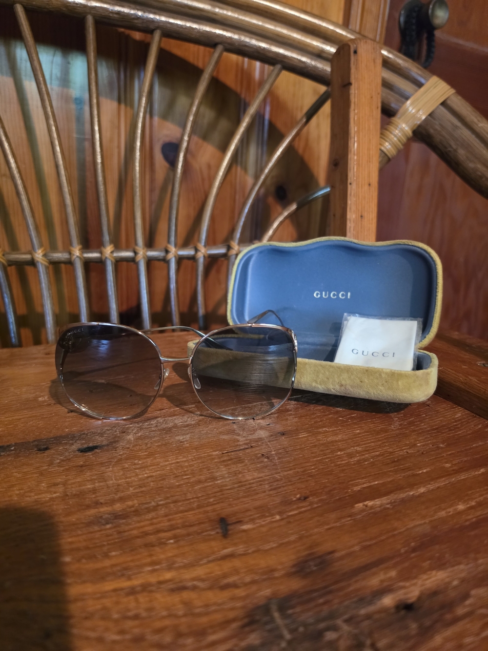 Gucci Women's Gold Frame Gradient Sunglasses - Gold/Brown - Picture 15 of 15